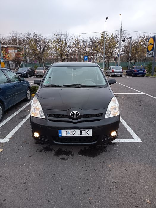 Toyota Corolla Verso 2,2 diesel 2006, primul proprietar in Romania