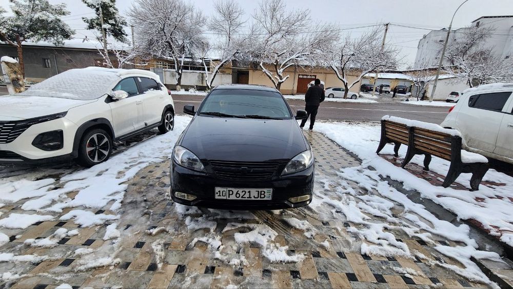 Lacetti jentra qilingan