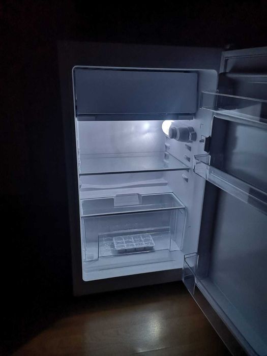 Frigider auto 12V/24 V NOU de fabrica,91 l GARANTIE 2 ani rulota,campe