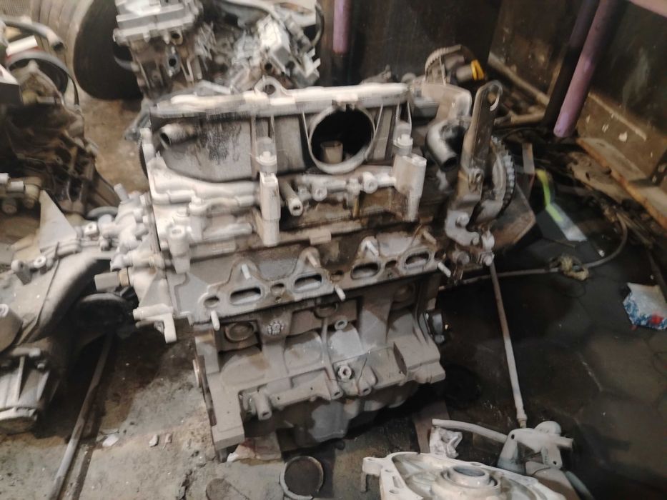 Продам Двигатель K4M