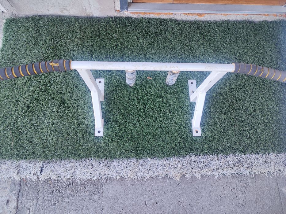 Продается настенный турник