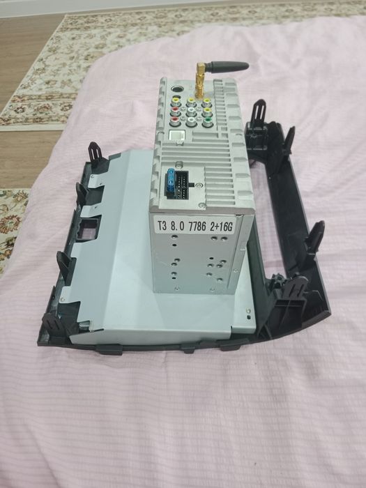 Toyota Land Cruiser 200.