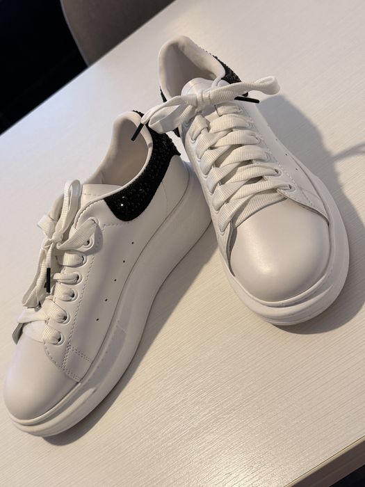 Маратонки Alexander McQueen