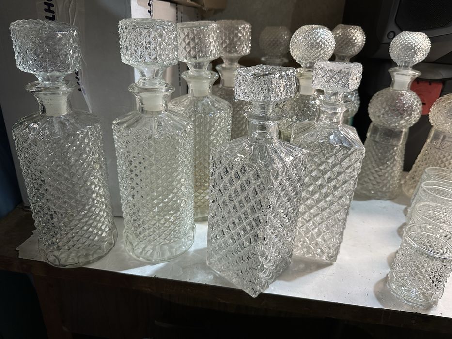 Гарафа с чаши. Ретро бутилки/шишета за алкохол