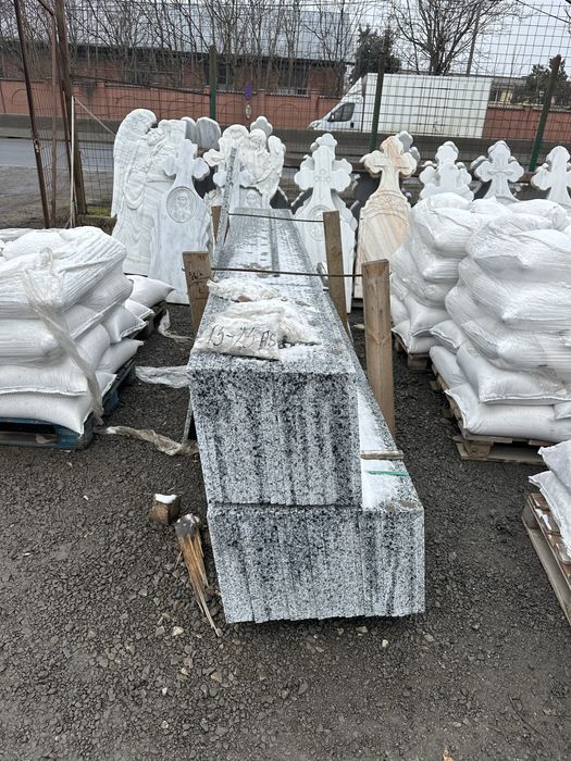 Capace-Placaj-Cadru-Glafuri Granit*Ghivece*Felinare*Scris funera