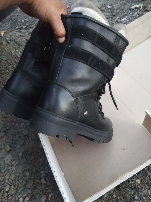 Продам берцы зимние