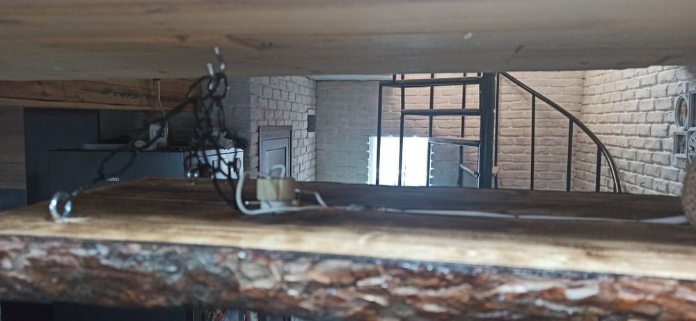 Естествен дървен полилей