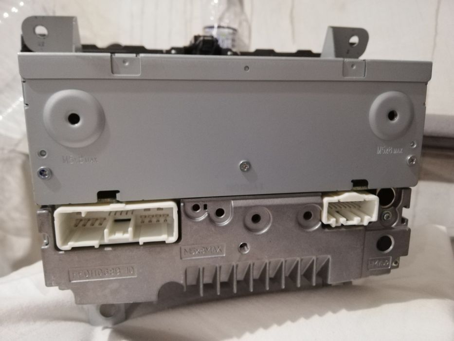 CD changer mazda 6 gh