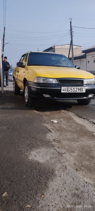 Daewoo Nexia 1 sotaman