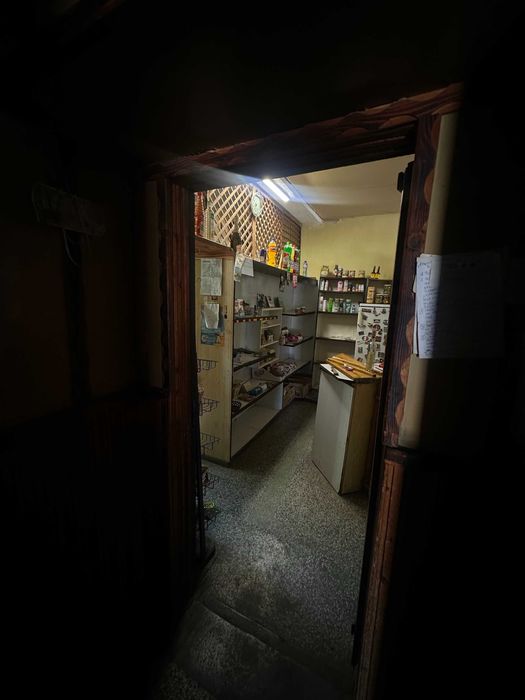 Дава се под наем Магазин в с. Скутаре, Област Пловдив - 29 кв.м за 306 € - Снимка #4