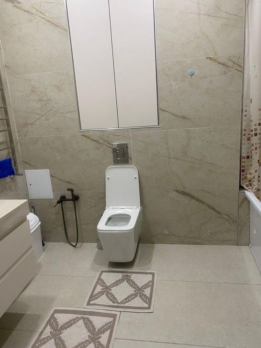 Срочно продам 3-х комантную квартиру