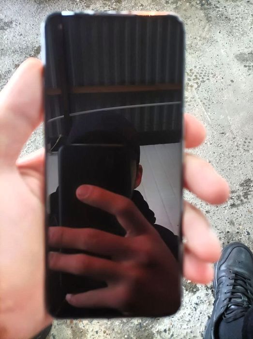 Realmi 9 128 gb skin qilinga