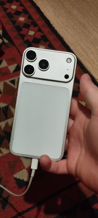 Iphone 11 17 korpus 83 yomkist region R/MA