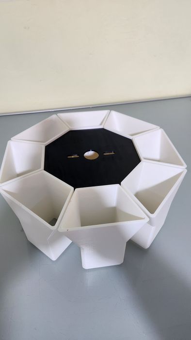 Cupe / Pahare masina de plantat Ferrari