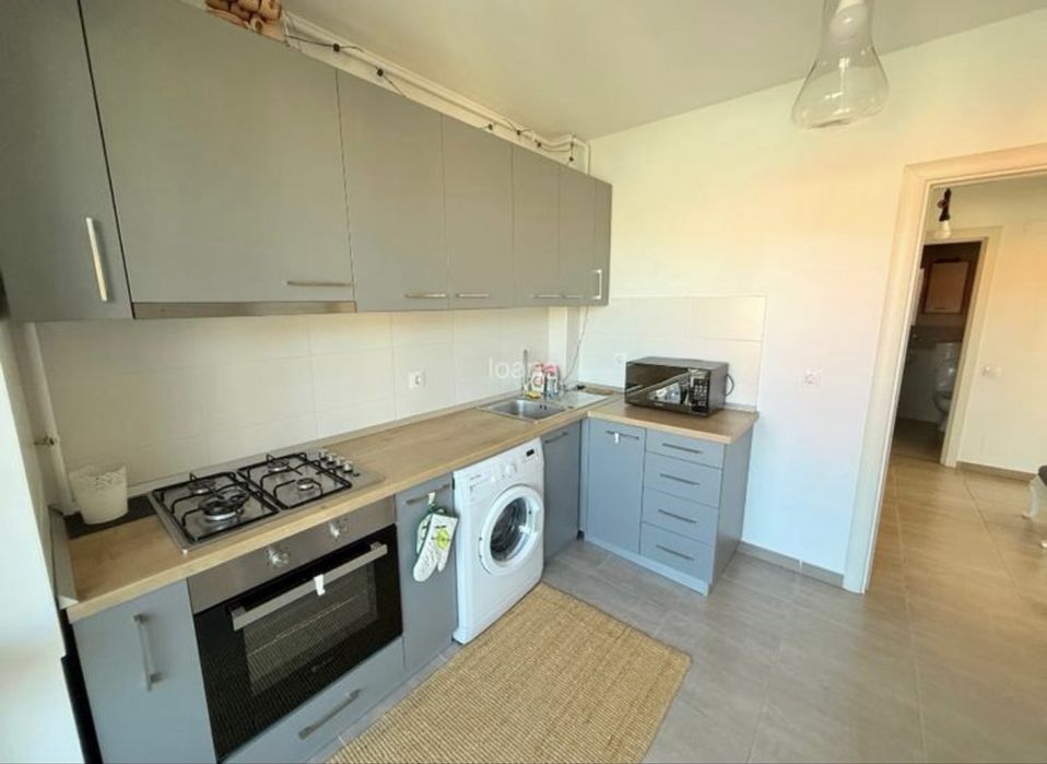 Apartament 2 camere de închiriat