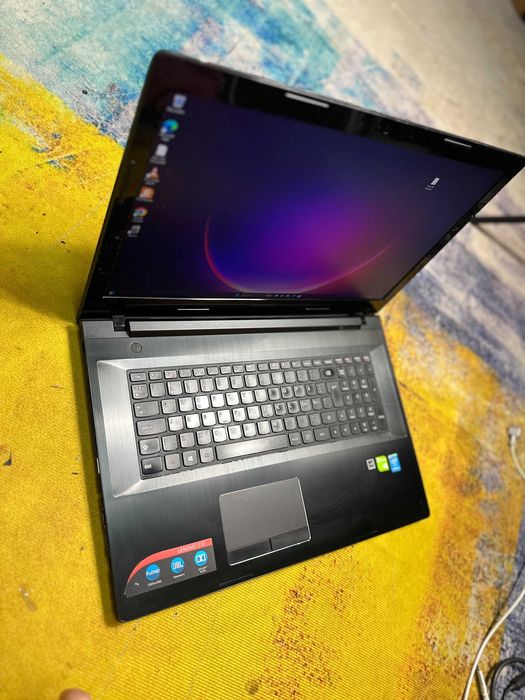 lenovo z70-80, core i5 gen 5, ram 16 gb, 2gb video 840m, 512ssd