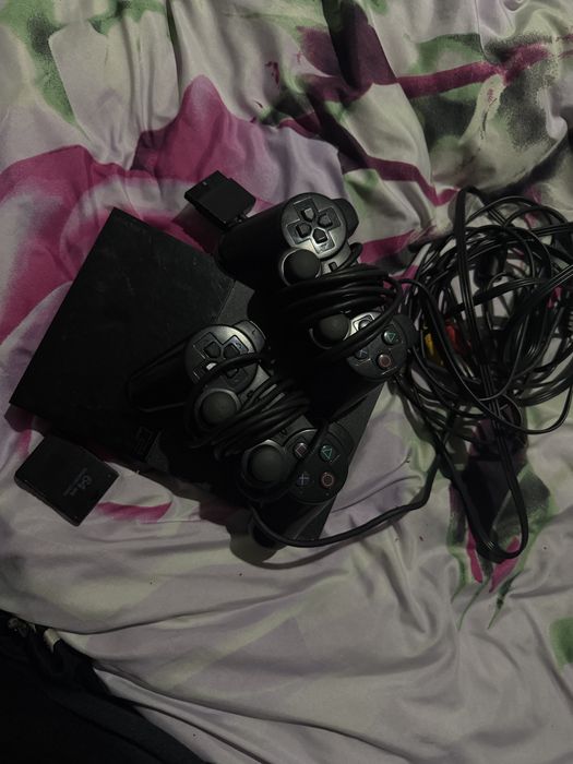 Play Station 2 в идеальном состоянии