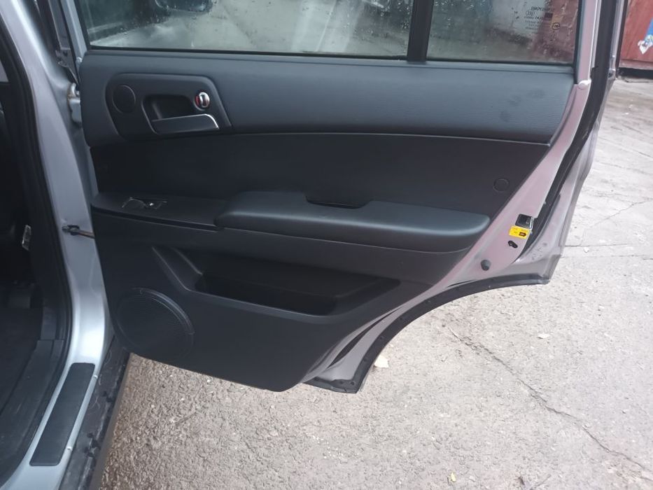 Dezmembrari  Ssangyong KYRON  2005  > 0000 2.0 Xdi 4x4 Motorina