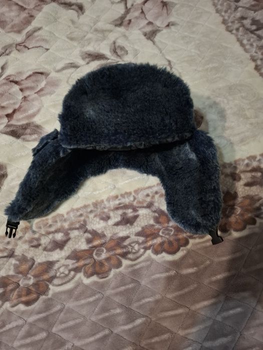 Срочно продам детские шапки