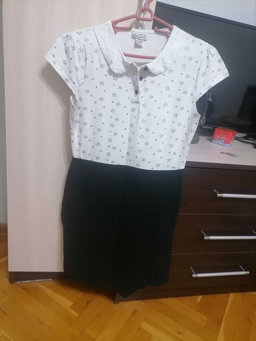 Дрехи за близначки