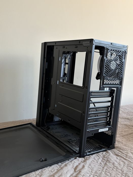 Кутия за комютър  Kolink Inspire K7 ARGB Midi Tower Black