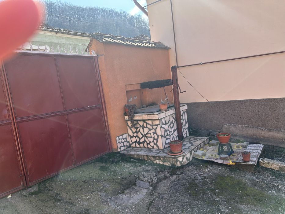 Vand casa la țara Saliste