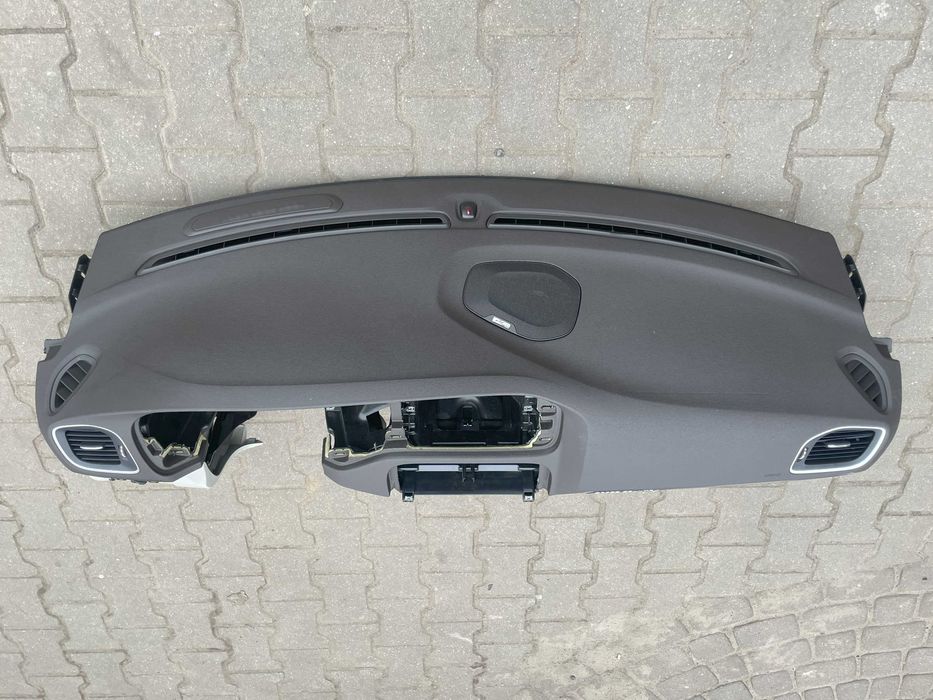 Volvo Cross Country - plansa de bord - set airbag - centuri siguranta