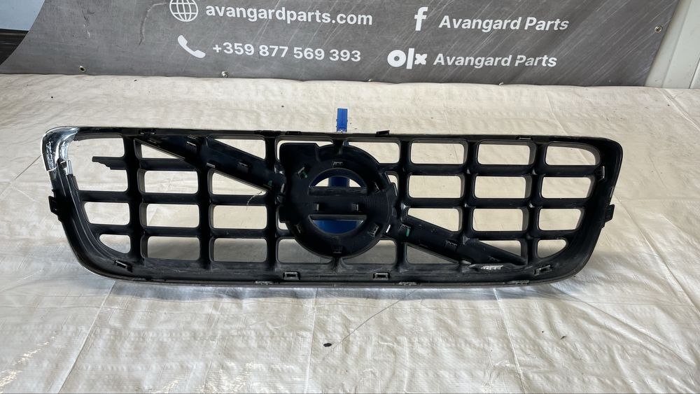 Volvo V70 3 предна решетка