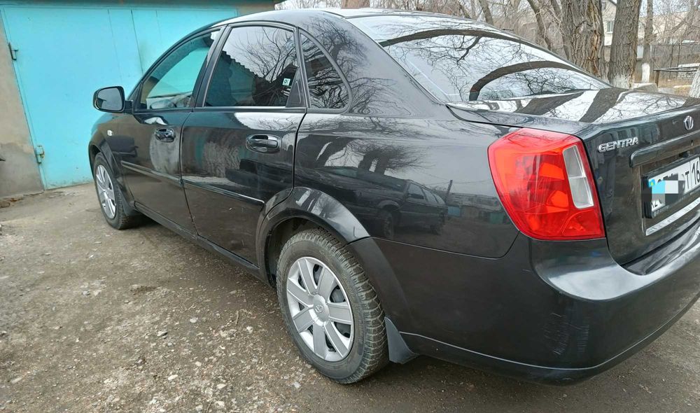 Daewoo Gentra 2014 года