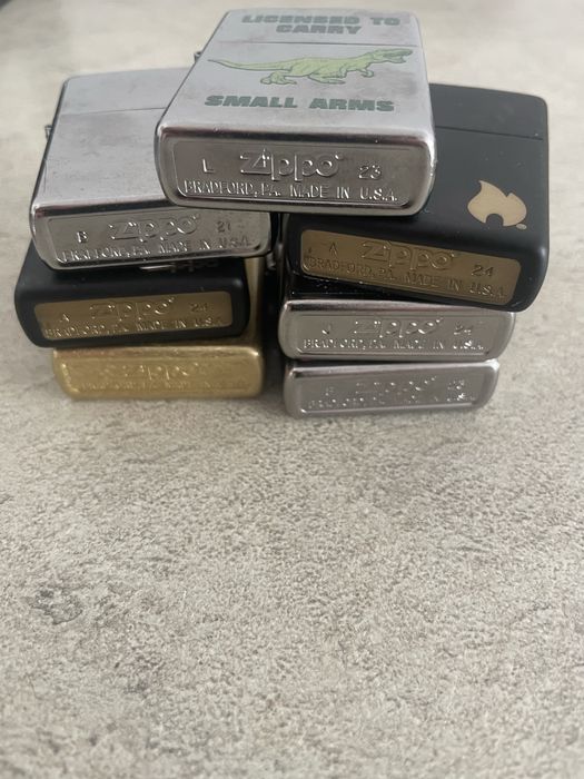 Vand brichete Zippo , noi, originale, sigilate