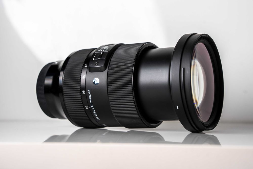 Sigma 24–70mm f/2.8 DG DN Art за Sony – пълен комплект