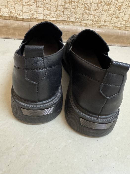 Продам лоферы натуралка