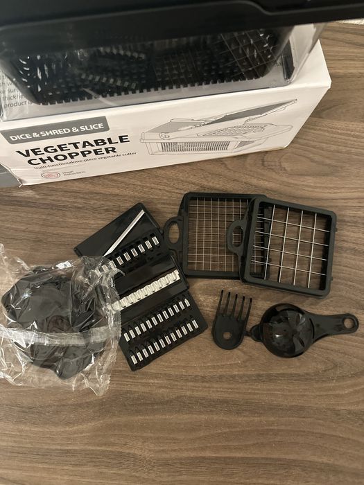 Tocător legume multifuncțional