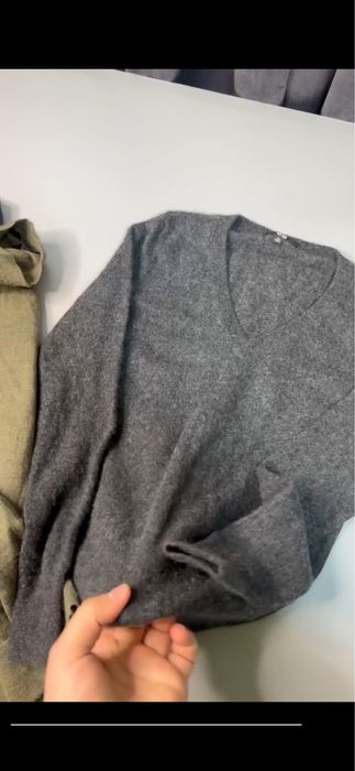 Uniqlo, Banana republic, Zingal riche. Женские свитера. Оригинал.