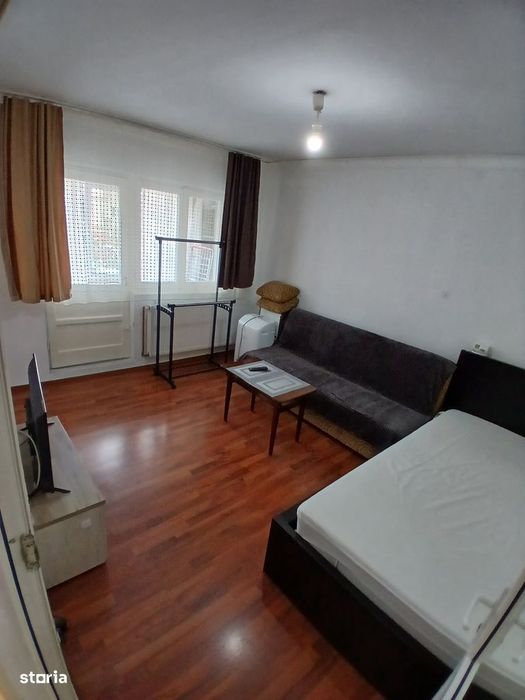 Apartament cu 1 camera, Cotu Mic, etaj 1