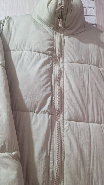 Продам пуховики стильные