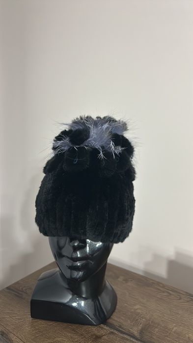 Шапка от естествен косъм