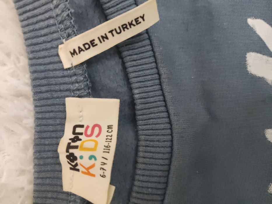 Продам вещи для мальчика на 6-7 лет