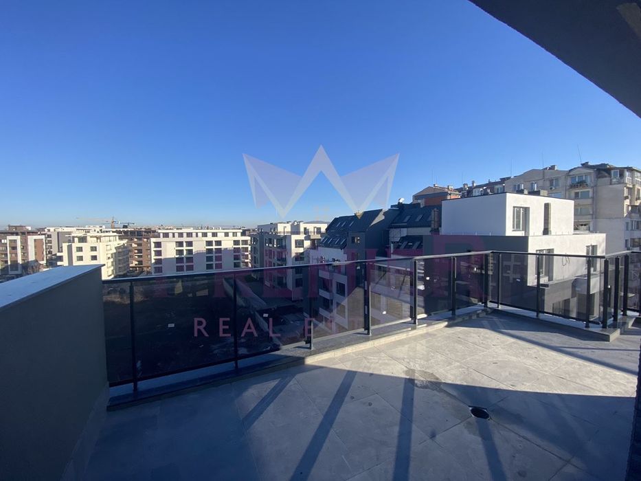 Продава се Четиристаен апартамент в София, Малинова долина - 226 кв.м за 1992 €/кв.м - Снимка #8