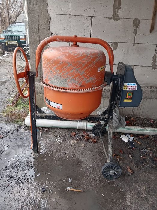 Бетонамишалка  220л