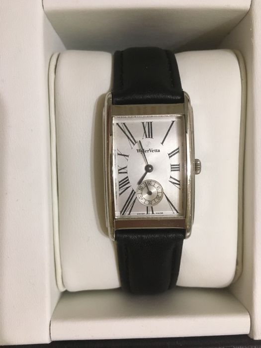 Wyler Vetta - Classic swiss tank-Quartz vintage watch