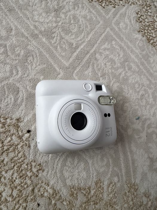 Instax mini 12 60mm