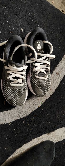 Дамски маратонки Nike