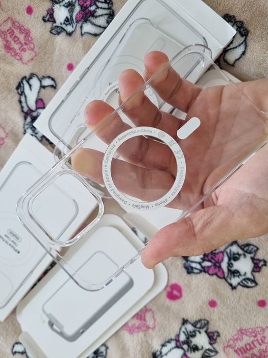 Husa Clear Case iPhone 17, Pro sau Max; iPhone 16, 15 & 13, 12