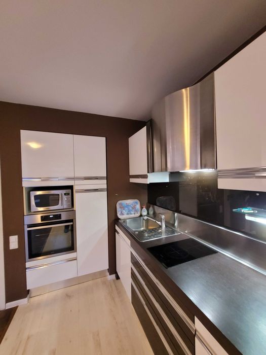 Дава се под наем Тристаен апартамент в София, Бъкстон - 100 кв.м за 800 € - Снимка #4