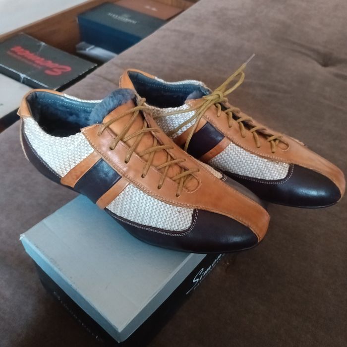 Кожаный обувь 40 размер