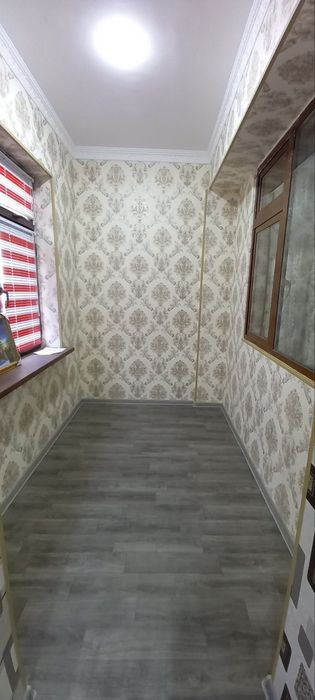 Продаётся Зарафшан, 13-мкр 76-дом 1-этаж