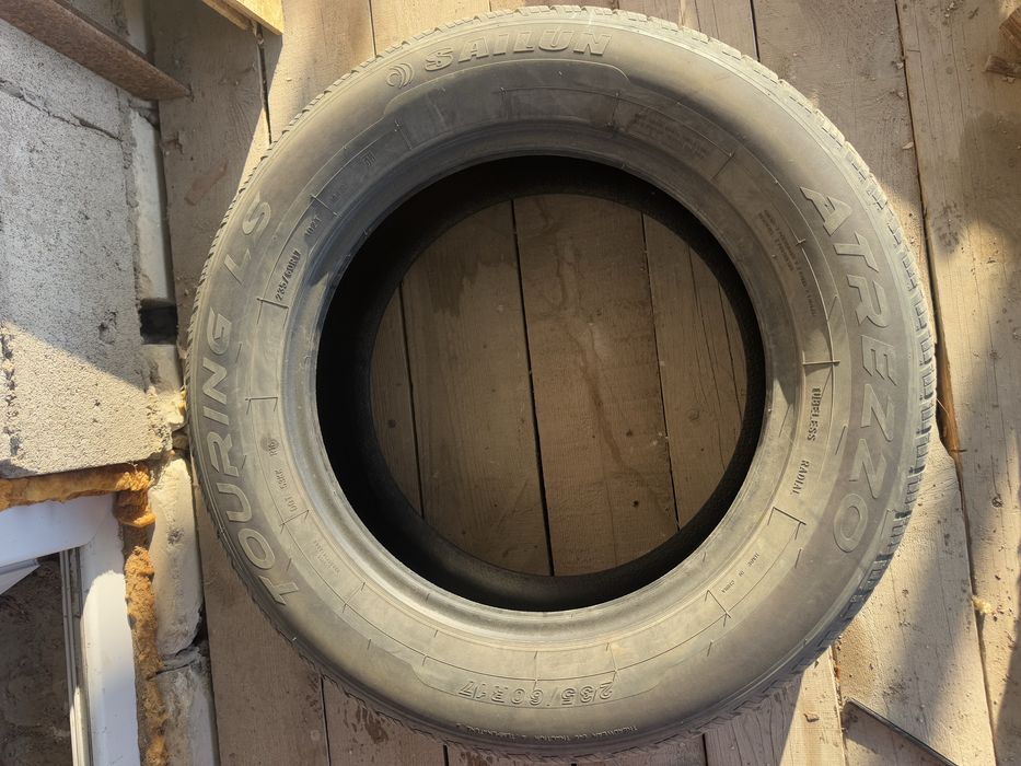 Продам покрышки 4шт 235/60-17