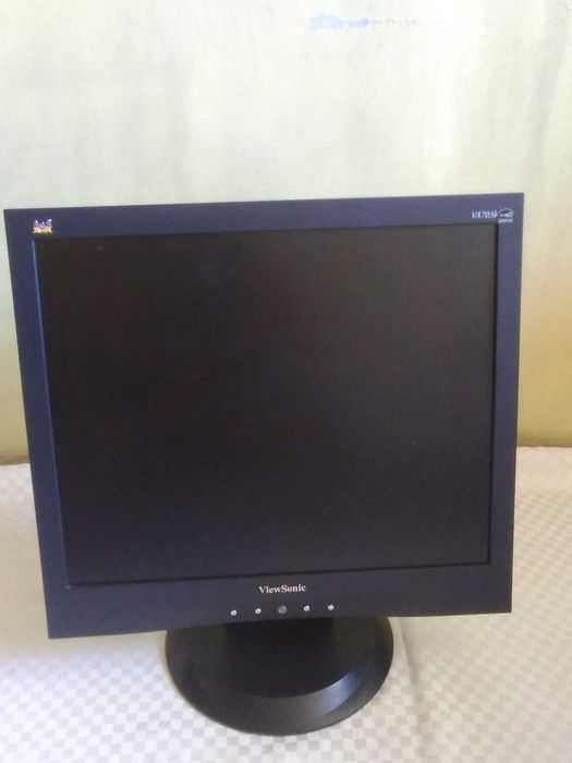 Монитори View Sonic и Philips