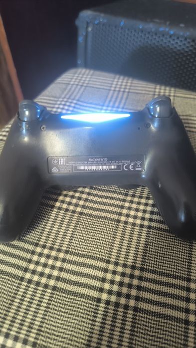 Джостик пс4 продам срочно